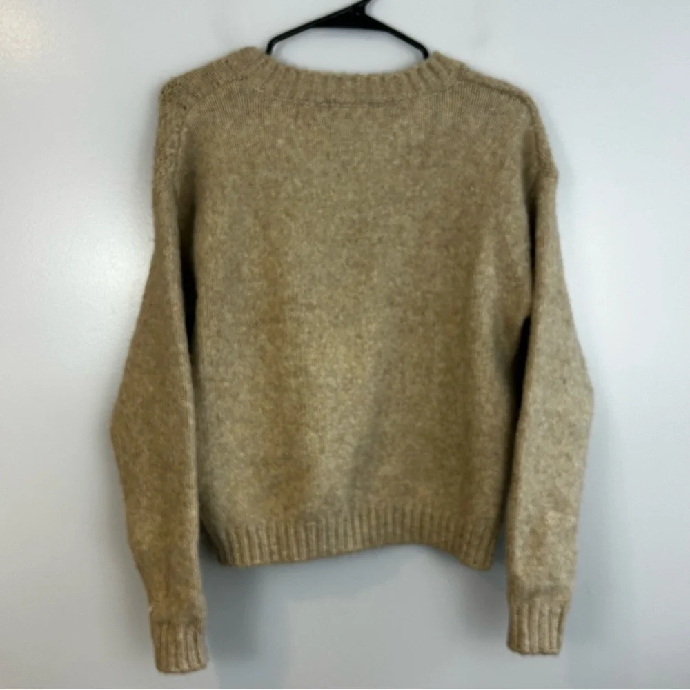 NWT Max Studio Cafeault Beige Cable Knit Pullover Sweater Size Small